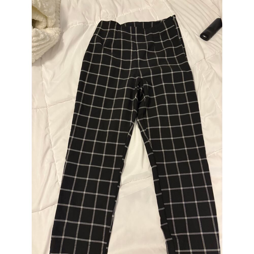 Time & Tru Black White Plaid Ankle Pants Sz 10